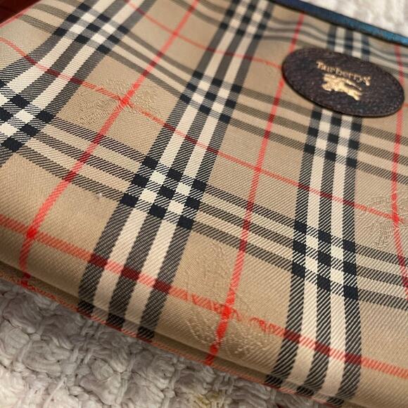 Vintage Burberrys’ cosmetic or travel pouch nova check beige /brown plaid - Picture 9 of 12